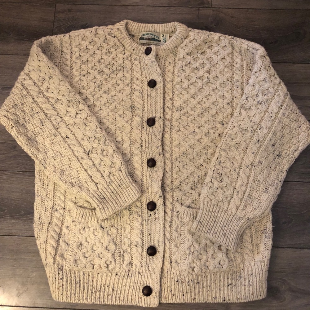Vintage wool cable knit fisherman’s sweater